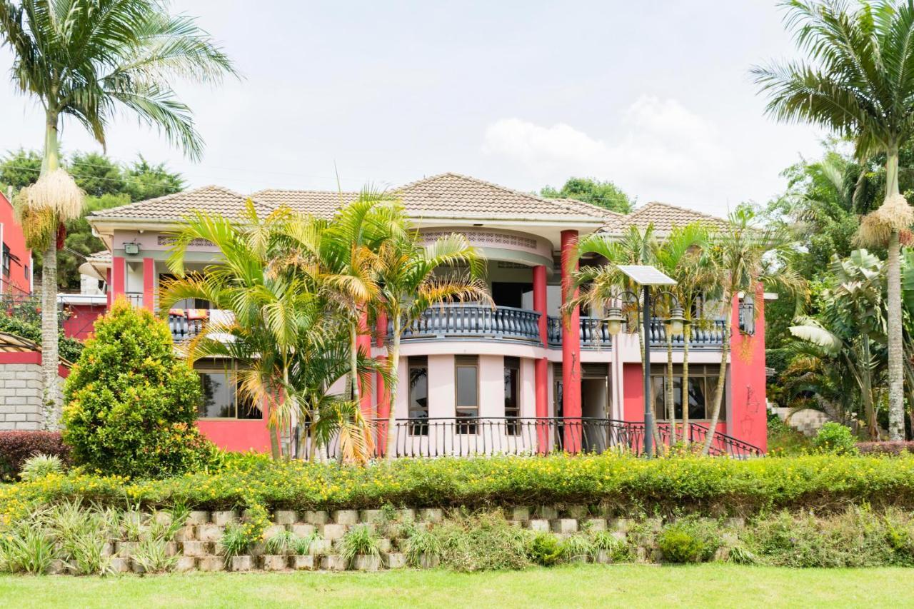 Fort Fun City Hotel Fort Portal Exterior foto